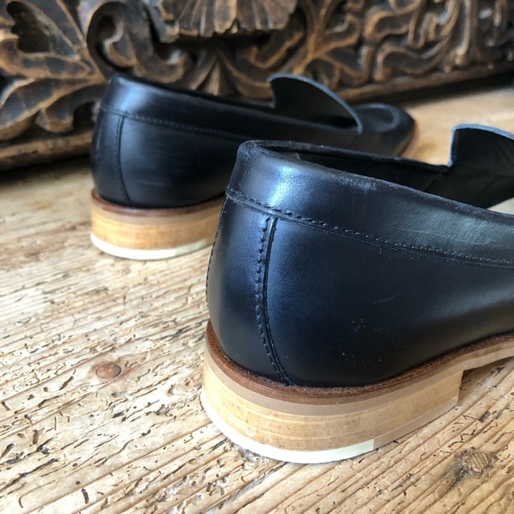 EVERLANE The Modern Loafer Flats Black Matte Leather RARE White Heel Stripe Sz 7 - Picture 11 of 16